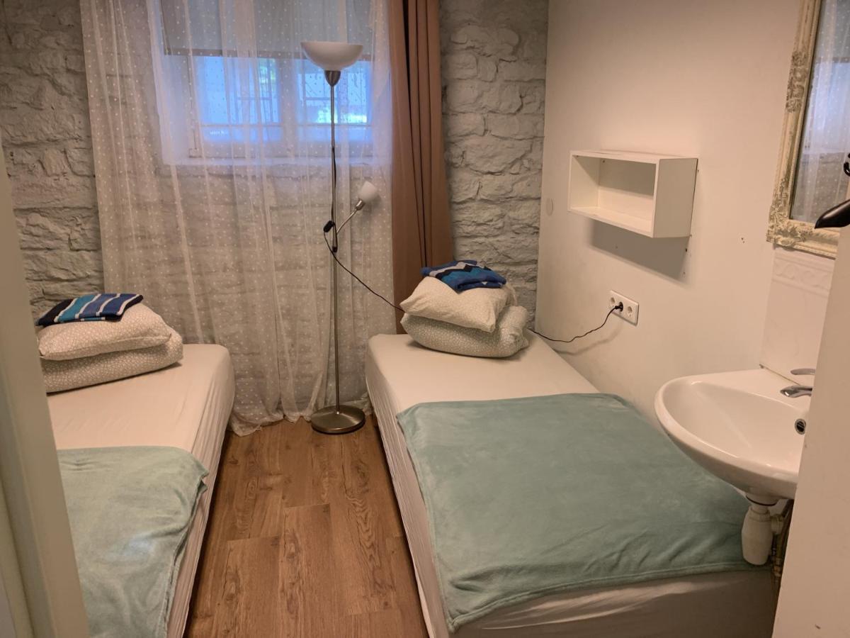 Sueda Hostel Tallinn Bagian luar foto