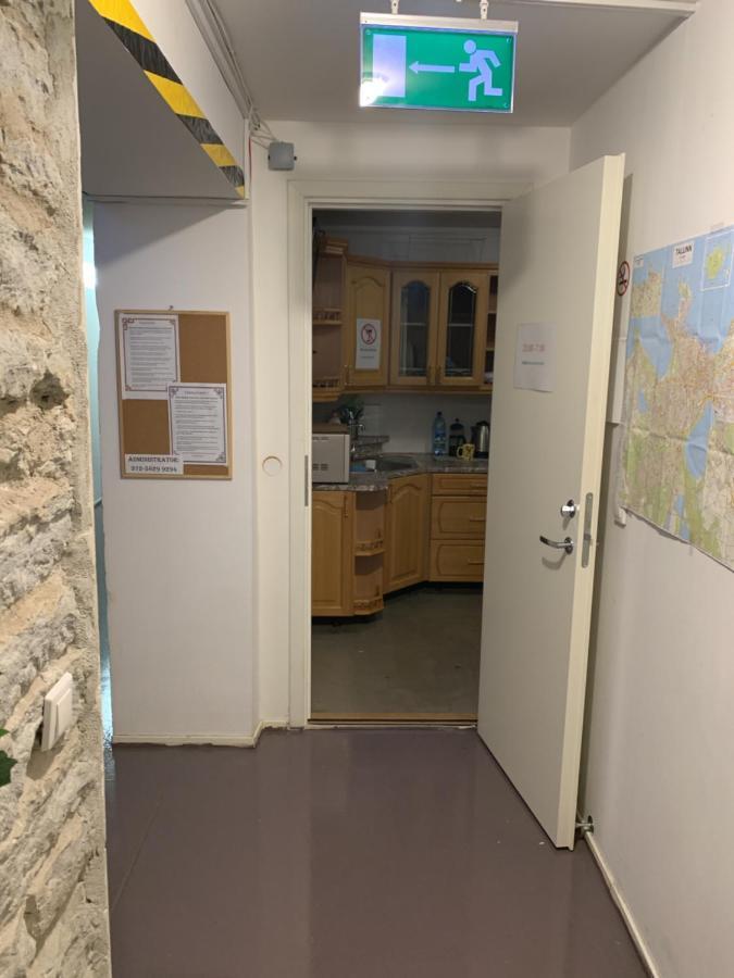 Sueda Hostel Tallinn Bagian luar foto